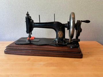 Singer Fiddlebase - Machine à coudre - Fonte, Antiek en Kunst
