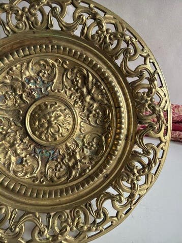 Tazza - Bronze, Laiton - bordure et base percées de