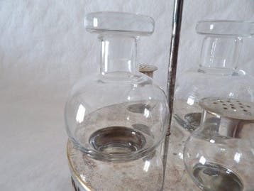 Ensemble de burettes (5) - Verre, Métal - Milieu du XXe