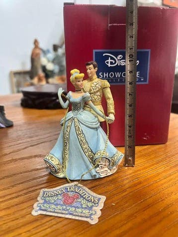Disney, Enesco - Jim Shore - Beeld, Cinderella and Prince