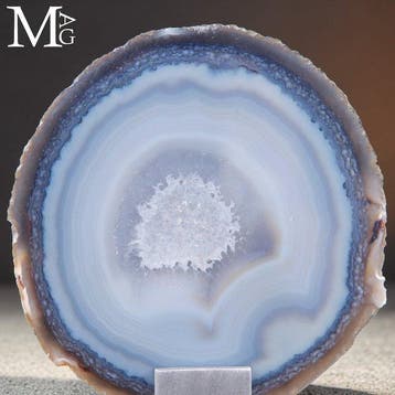 Topkwaliteit agaatplaat - kwarts - geode-sectie - houten en