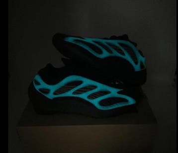 Adidas - Platte schoenen - Maat: EU 44 - Nieuw in doos
