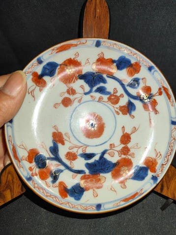 Petite assiette en porcelaine bleu et blanc de style Kangxi