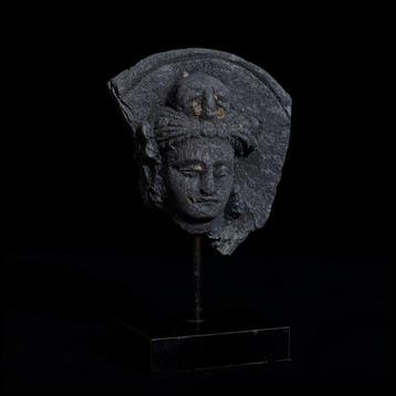Gandhara Donkergrijze schist Hoofd van een bodhisattva,, Antiek en Kunst