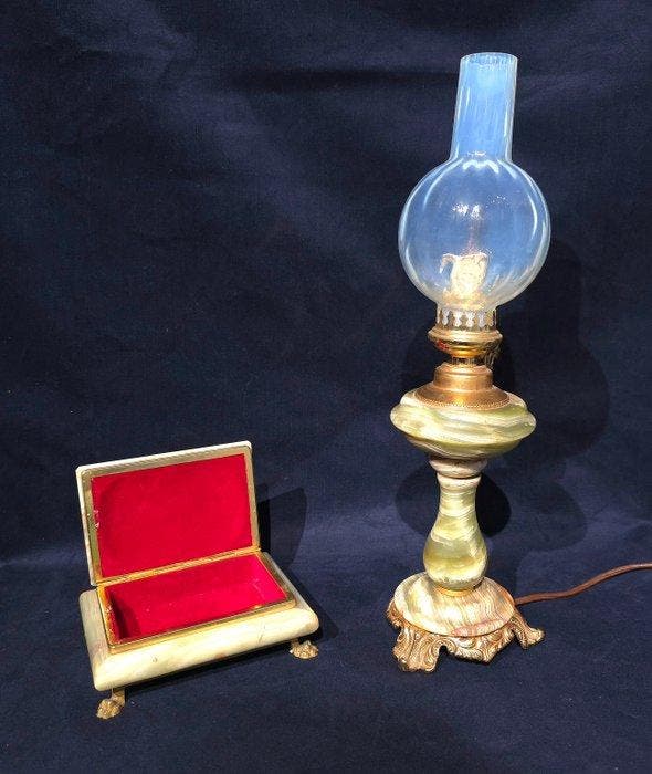 Lampada da tavolo o scrivania con portagioie in onice verde., Antiek en Kunst, Curiosa en Brocante