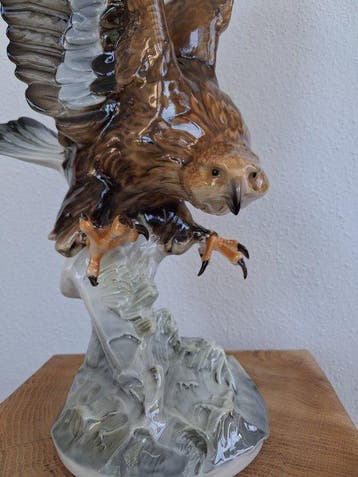 Hutschenreuther - Karl Tutter - sculptuur, Steinadler