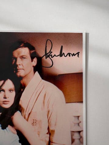 James Bond 007: Live And Let Die - Rare double signed photo