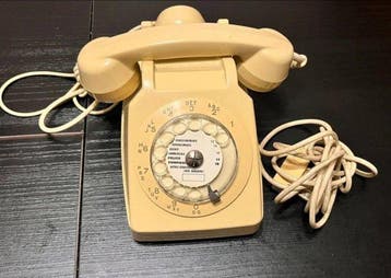 Thomson-CSF PTT (1982) - Analoge telefoon - Hard kunststof