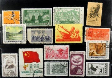 Chine - Grand lot de timbres sur cartes de stock de lEmpire