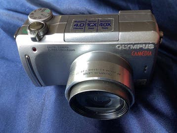 Olympus C-765 Ultra Zoom Appareil photo numérique