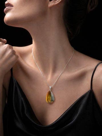 Unieke Baltisch amber-ketting – scherp, gedetailleerde, Verzamelen