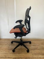 50x Herman Miller Mirra 2 Urban Orange Bureaustoel - Refurb, Verzenden, Oranje, Zo goed als nieuw, Bureaustoel