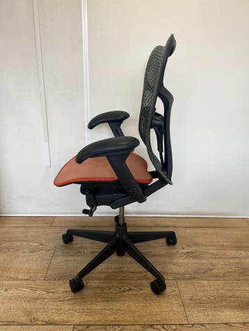 50x Herman Miller Mirra 2 Urban Orange Bureaustoel - Refurb, Verzenden, Bureaustoel