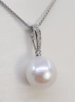 Ketting met hanger - 14 karaat Witgoud - 0.04ct. tw. - 11 x