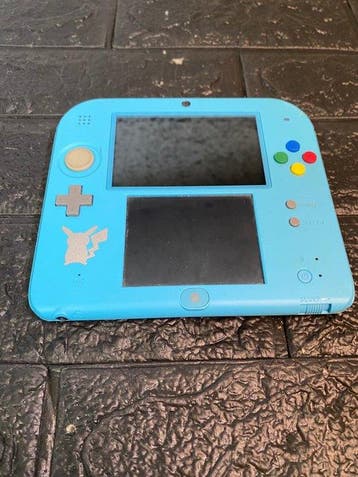 Nintendo - 2DS - Nintendo 2DS Pokémon Edition - Spelcomputer, Games en Spelcomputers, Nieuw