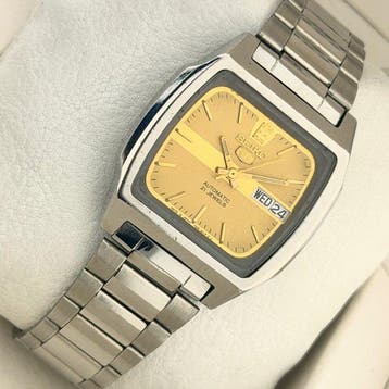Seiko - Vintage Seiko 5 Automatic 21 Jewels Day Date (Ref.