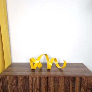 José Soler Art - Lemon. Ribbon on the table - No reserve