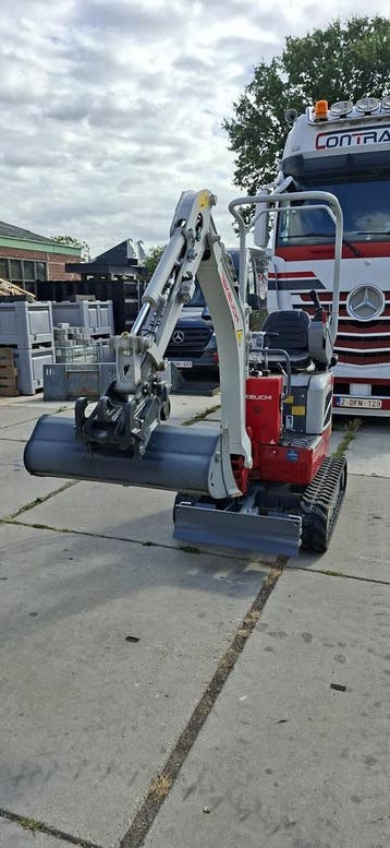 Takeuchi tb210R LSA, nieuw, Articles professionnels, Machines & Construction | Grues & Excavatrices, Graafmachine