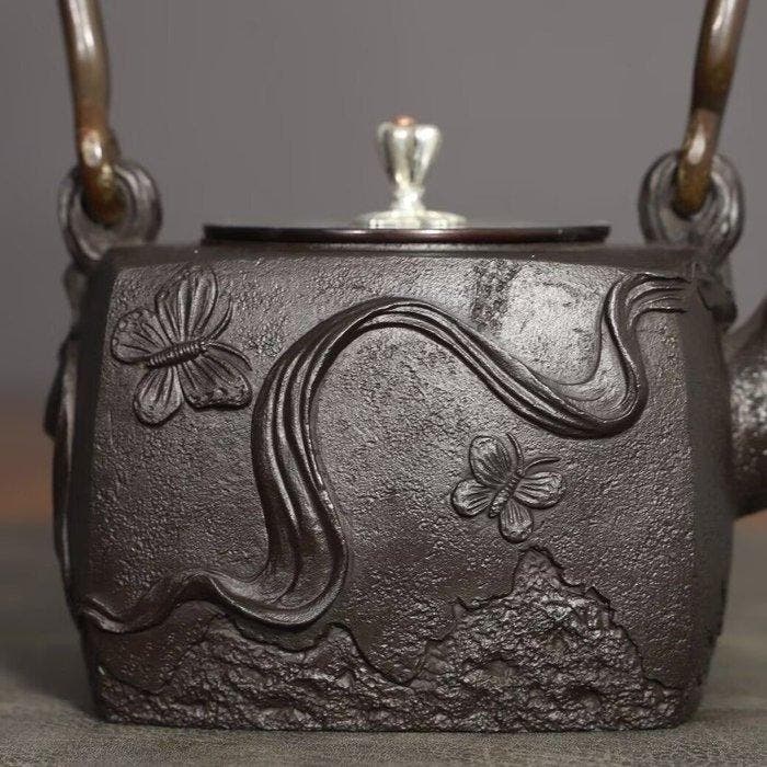 southern iron kettle - Theepot - Gegoten messing, Gietijzer, Antiek en Kunst, Antiek | Overige Antiek