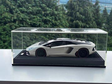 MR Collection Models 1:18 - Model sportwagen - Lamborghini, Nieuw