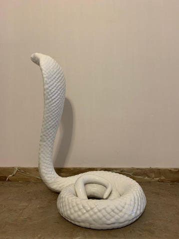 sculptuur, Cobra after Tommaso Barbi - 39 cm - Porselein