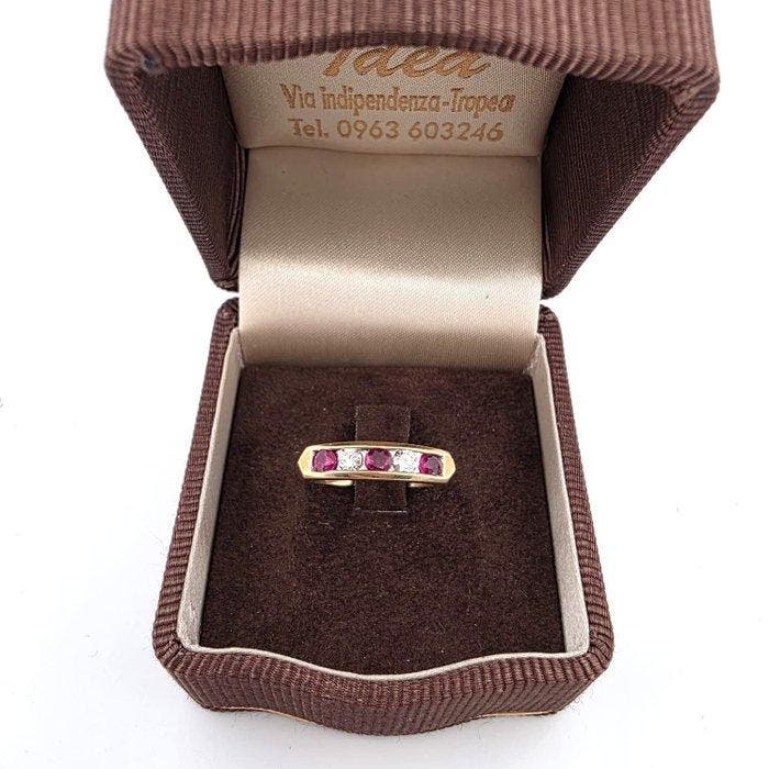 Ring - 18 karaat Geel goud - 1.10ct. tw. Diamant, Handtassen en Accessoires, Ringen