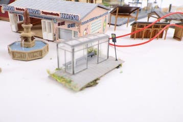 Faller, Pola, Vollmer, Kibri etc. N - Modeltreingebouwen