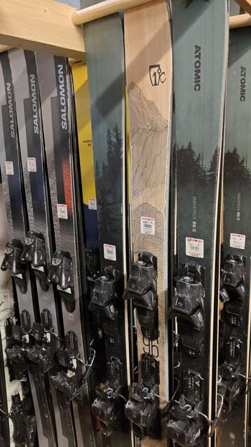 NIEUWE PARTIJ gebruikte skis | Net binnen, wees er snel bij!, Ophalen of Verzenden, Ski's