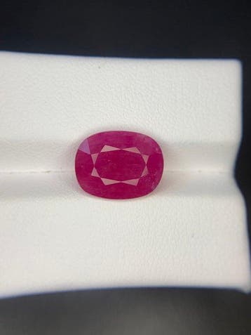 Sans prix de réserve - 1 pcs Rouge, Rose Rubis - 6.57 ct -, Bijoux, Sacs & Beauté