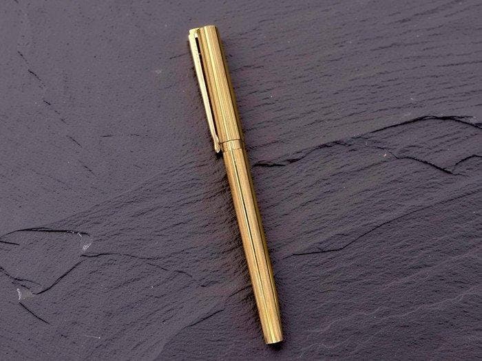S.T. Dupont - Classique Goudron - 20K Gold Plated (18K Solid, Verzamelen, Pennenverzamelingen