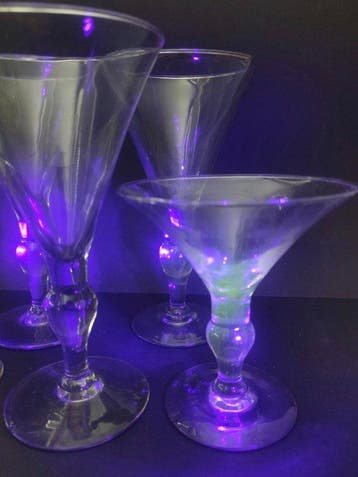 Wijnglas (5) - Glas - Baluster glazen mangaan
