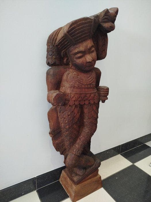 Tempelwachter met kat - Hout - India - 19th century, Antiek en Kunst, Kunst | Niet-Westerse kunst