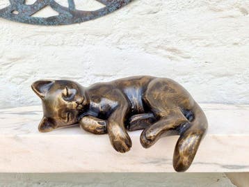 Sleeping kitten - Figurine - A sleeping kitten - Bronze