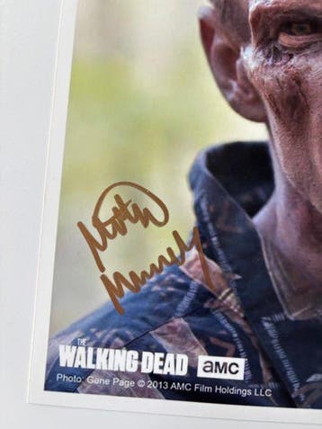 The Walking Dead - Signed by Mike Mundy