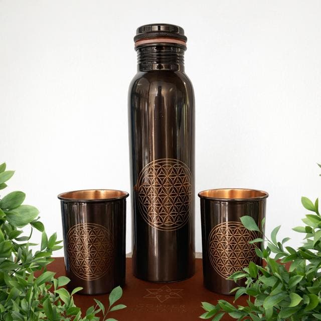 Puur koperen set van fles Flower of Life Antique fles 950 ml, Sports & Fitness, Produits de santé, Wellness & Bien-être, Enlèvement ou Envoi