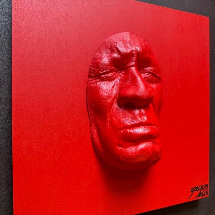 gregos - Red sadness on red background, Antiquités & Art, Art | Objets design