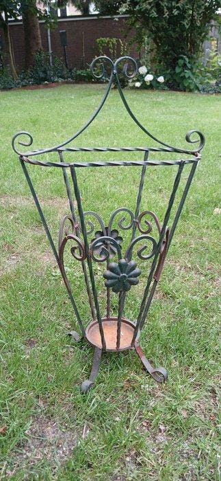 English house wrought iron umbrella - Porte-parapluies -, Antiquités & Art