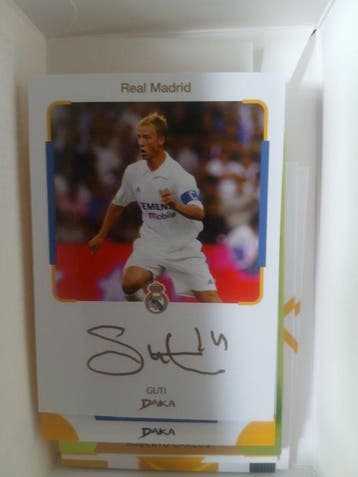 2025/26 DAKA Gesigneerde kaart - 2 Box - Excellent (EX)