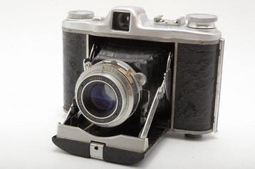 Fujica Six with Roctar 3,5/7,5cm | Middenformaatcamera