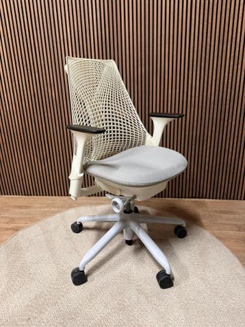 Refurbished Herman Miller Sayl White - 5 Jaar Garantie, Verzenden, Wit, Zo goed als nieuw, Bureaustoel