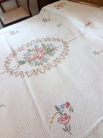 Couvre-lit - 250 cm - 250 cm - Broderie vintage faite à la