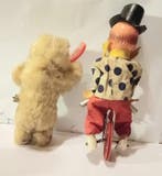 Fewo - Speelgoedpop Clown Acrobat On Unicycle. Windup Monkey