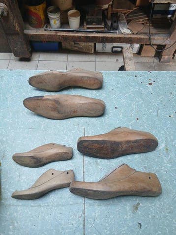 Werkgereedschap (6) - Mallen voor schoenmakers