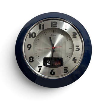 Wandklok met flipkalender Dag en Datum - Artime Space Age
