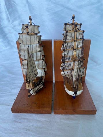 Maritieme objecten - Vintage boekensteun Galeon