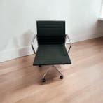 ICF - Charles & Ray Eames - Fauteuil - EA117 - Aluminium,