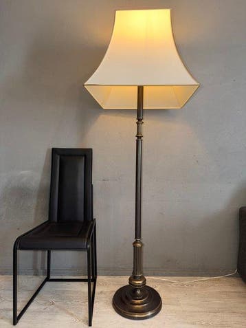 Herda - Staande lamp - Messing, Brons - 165 cm