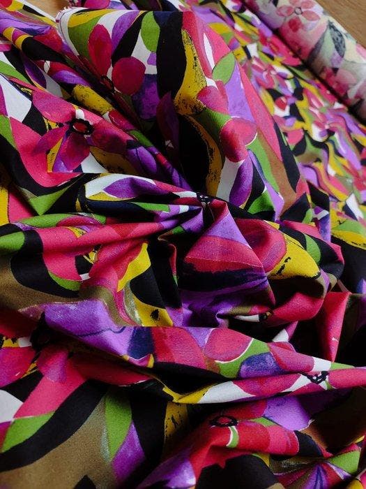 Rasatello E 332 maat 5,70×1,50 m - Textiel - 570 cm - 150 cm, Antiek en Kunst, Antiek | Tapijten, Tafelkleden en Textiel