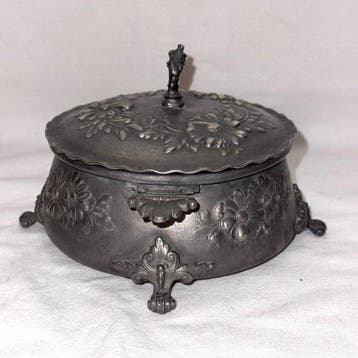 Suikerpot - Tin - Florale reliëfdecoratie