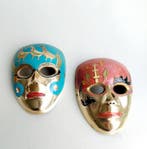 Mask (2) - Italie - 1960-1970 - Masques de carnaval vintage